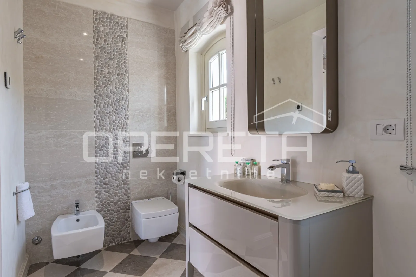 istra, poreč (okolica) - bezvremenska vila s bazenom - investicija u luksuz - slika 15