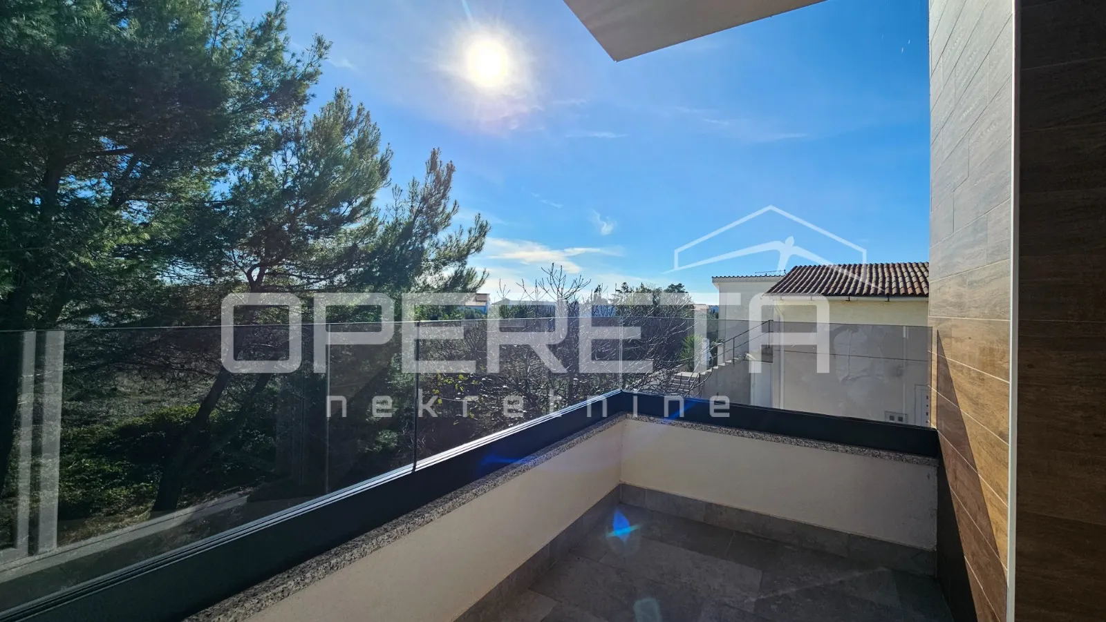vir – samostojeća kuća s četiri moderno uređena apartmana, 170 m² - slika 17