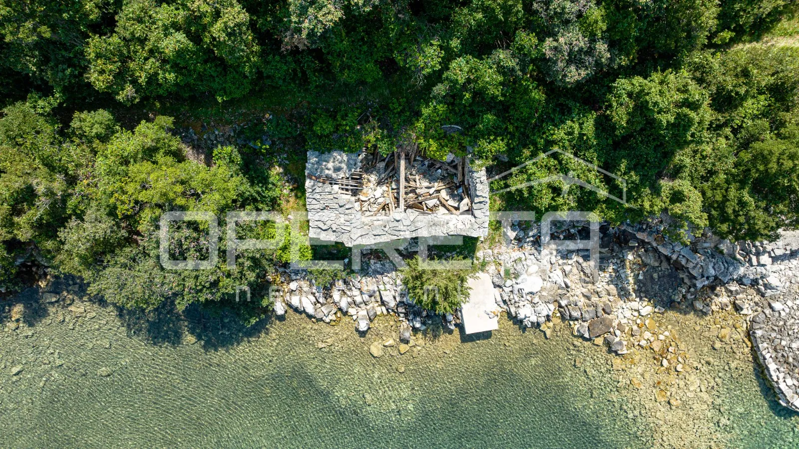 kamena kućica prvi red uz more - rijetka prilika na korčuli - slika 11