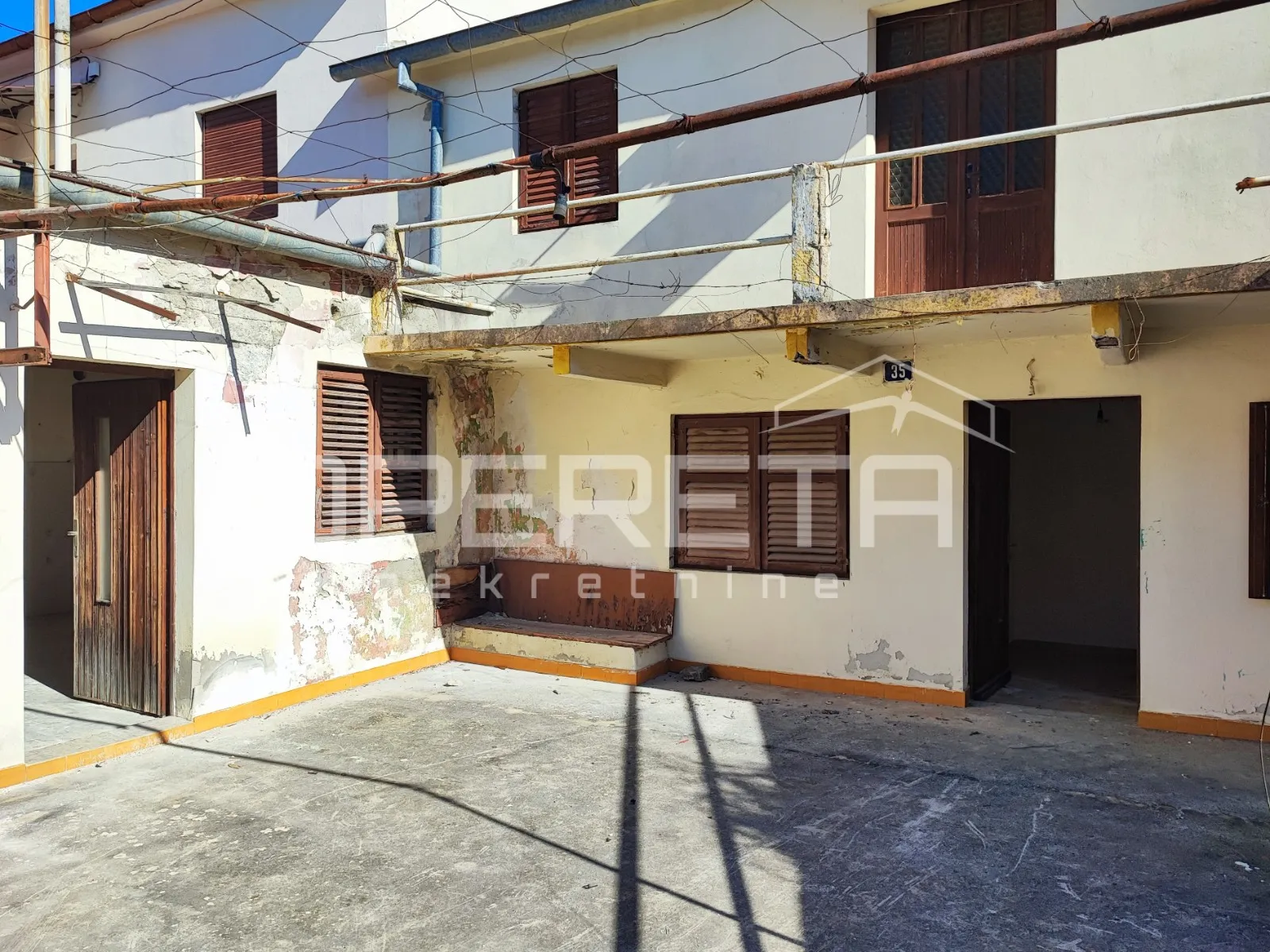 kuća s 2 stana i pomoćnim objektom, 190 m2, arbanasi, zadar - slika 10
