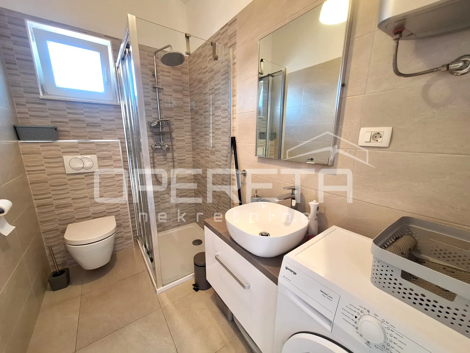 prvi red do mora, 6 apartmana, rogoznica! - slika 6