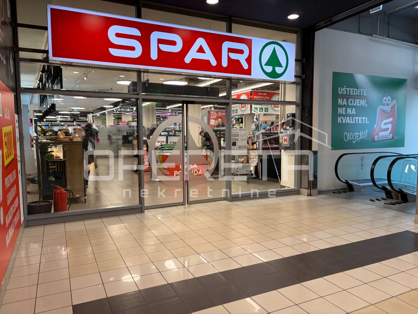 prodaja, ulični lokal, centar, heinzelova , 141m2 - slika 7