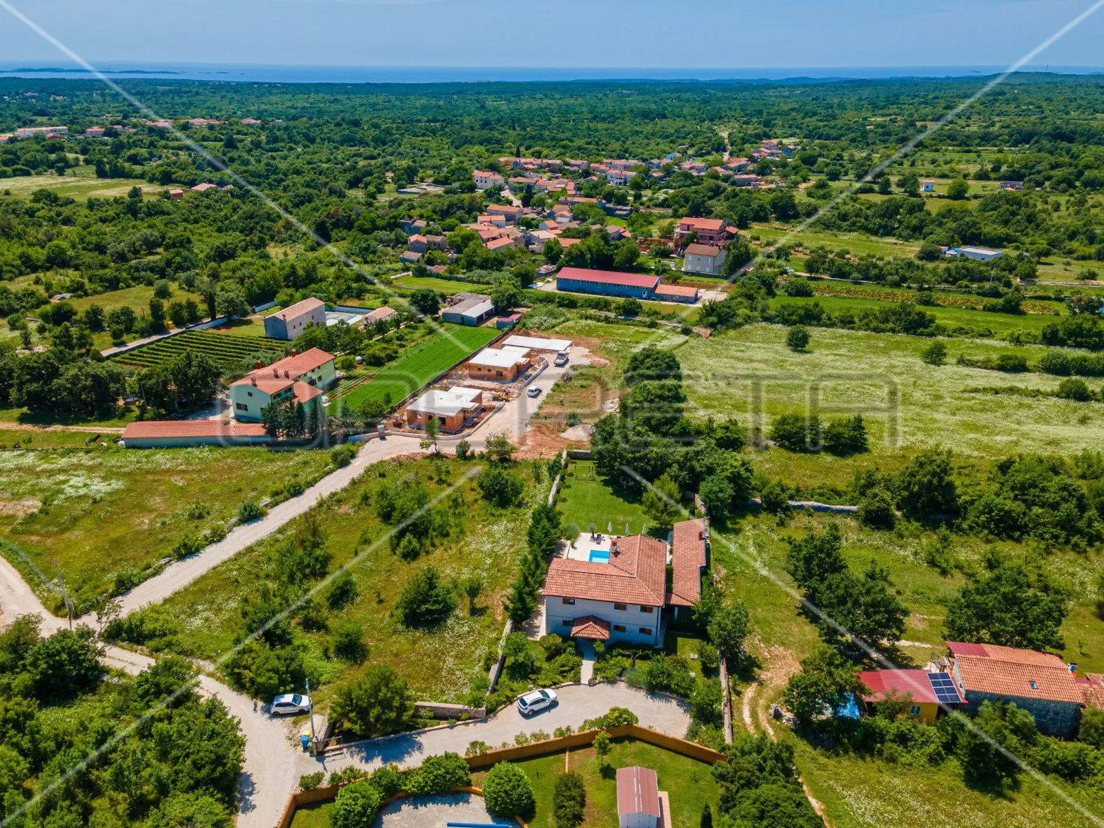 istra, svetvinčenat, impresivna rustikalna vila sa bazenom na zemljištu od 1527 - slika 31