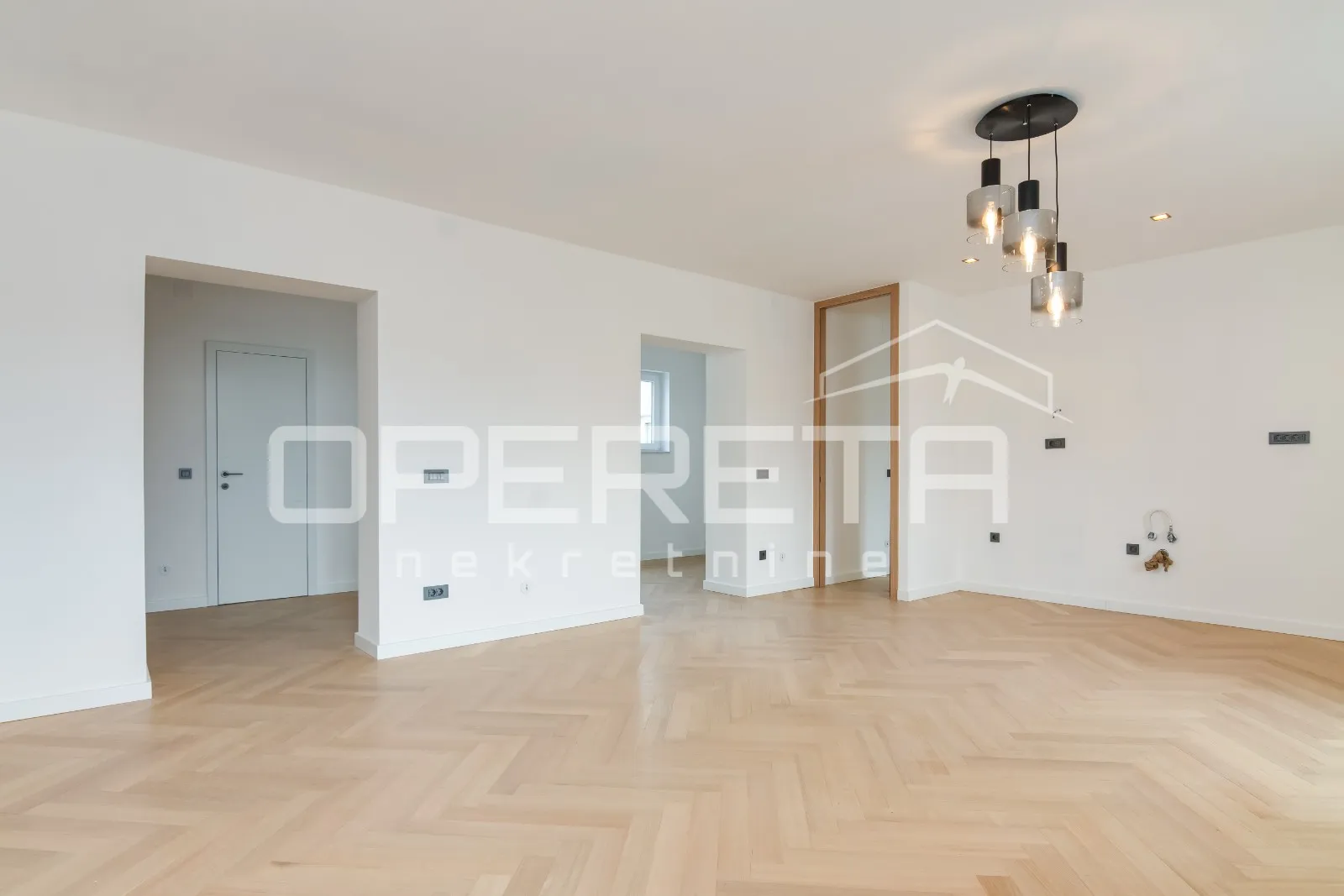 varšavska – novouređen stan u srcu zagreba, 75 m2 - slika 2