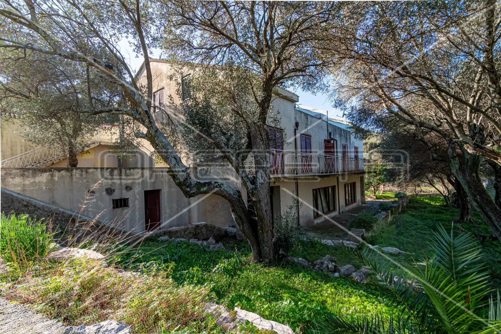 investicija, kuća sa poslovnim prostorom, žrnovska banja, otok korčula - slika 18