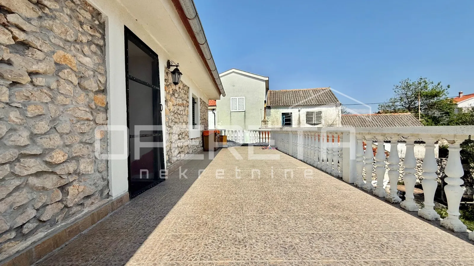 apartman s jednom spavaćom sobom i velikom terasom, 48 m², vrsi - slika 5