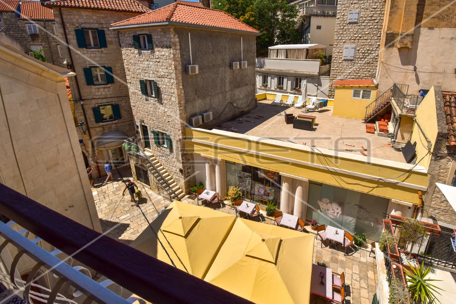 poslovno stambena zgrada u centru stare gradske jezgre, split - slika 15