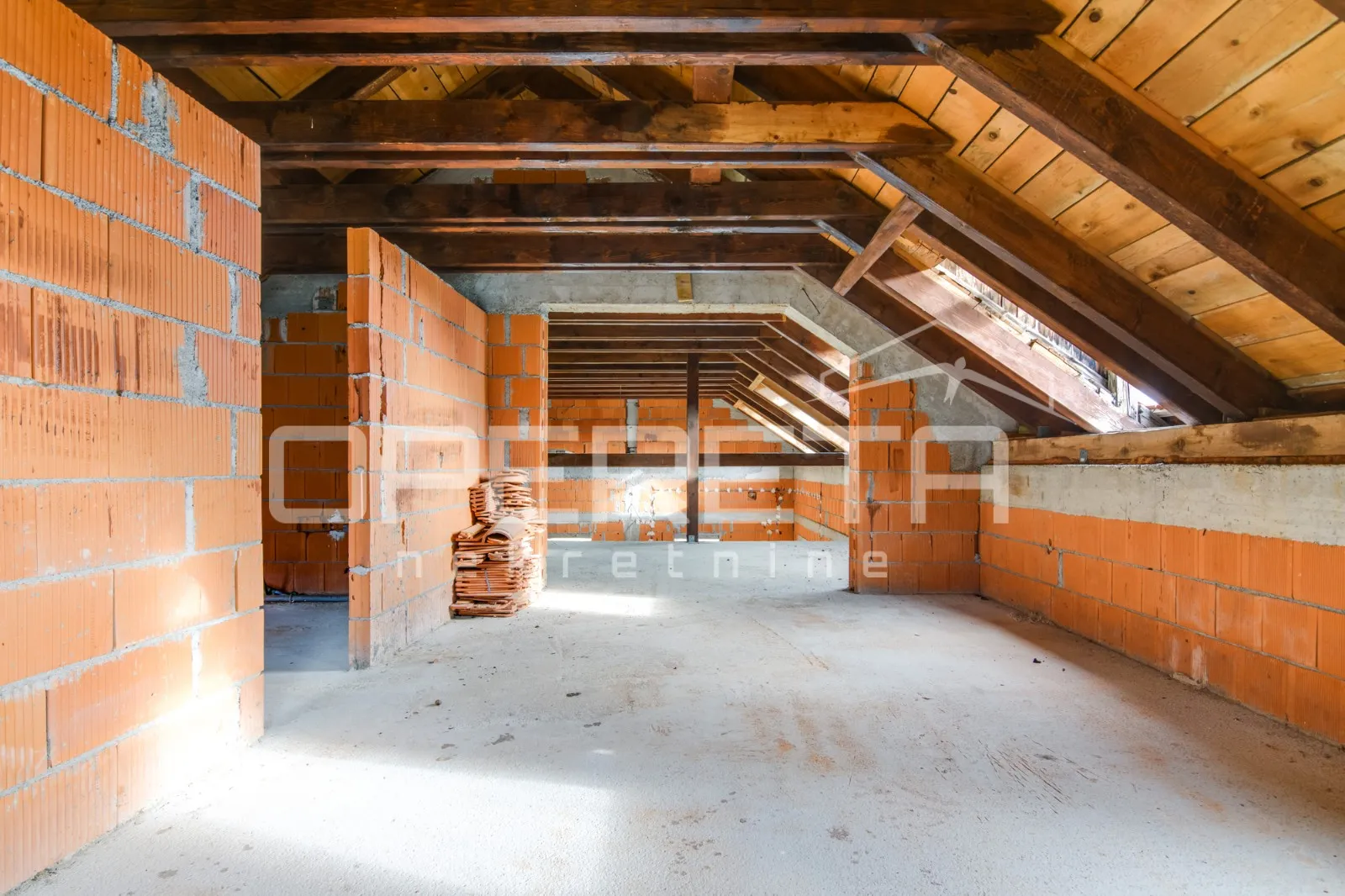 poljanica okićka, zgrada, 690.000,00 eur - slika 38