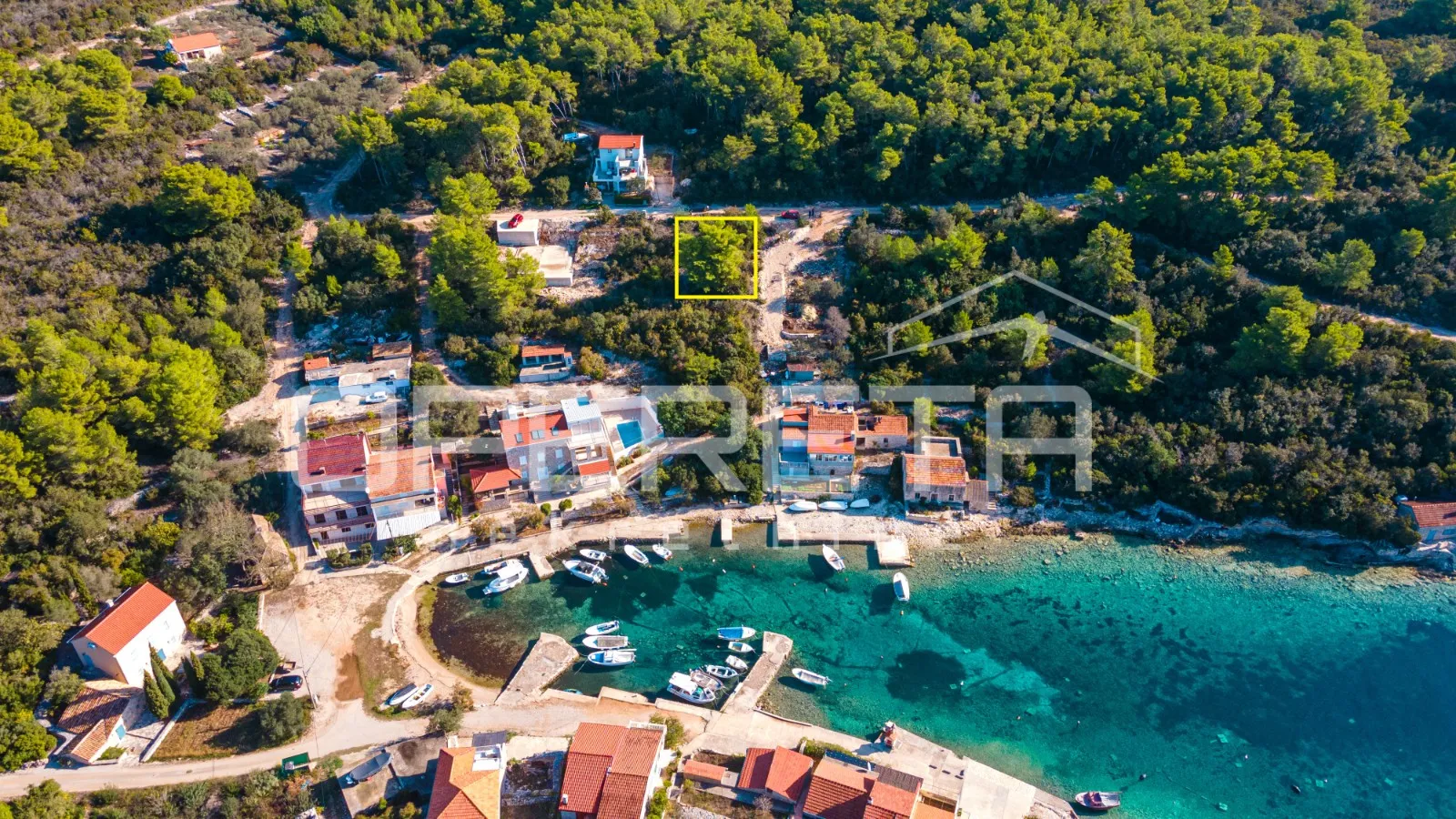 Atraktivno građevinsko zemljište, 340m2, uvala Tri Porte, Korčula - Vela Luka