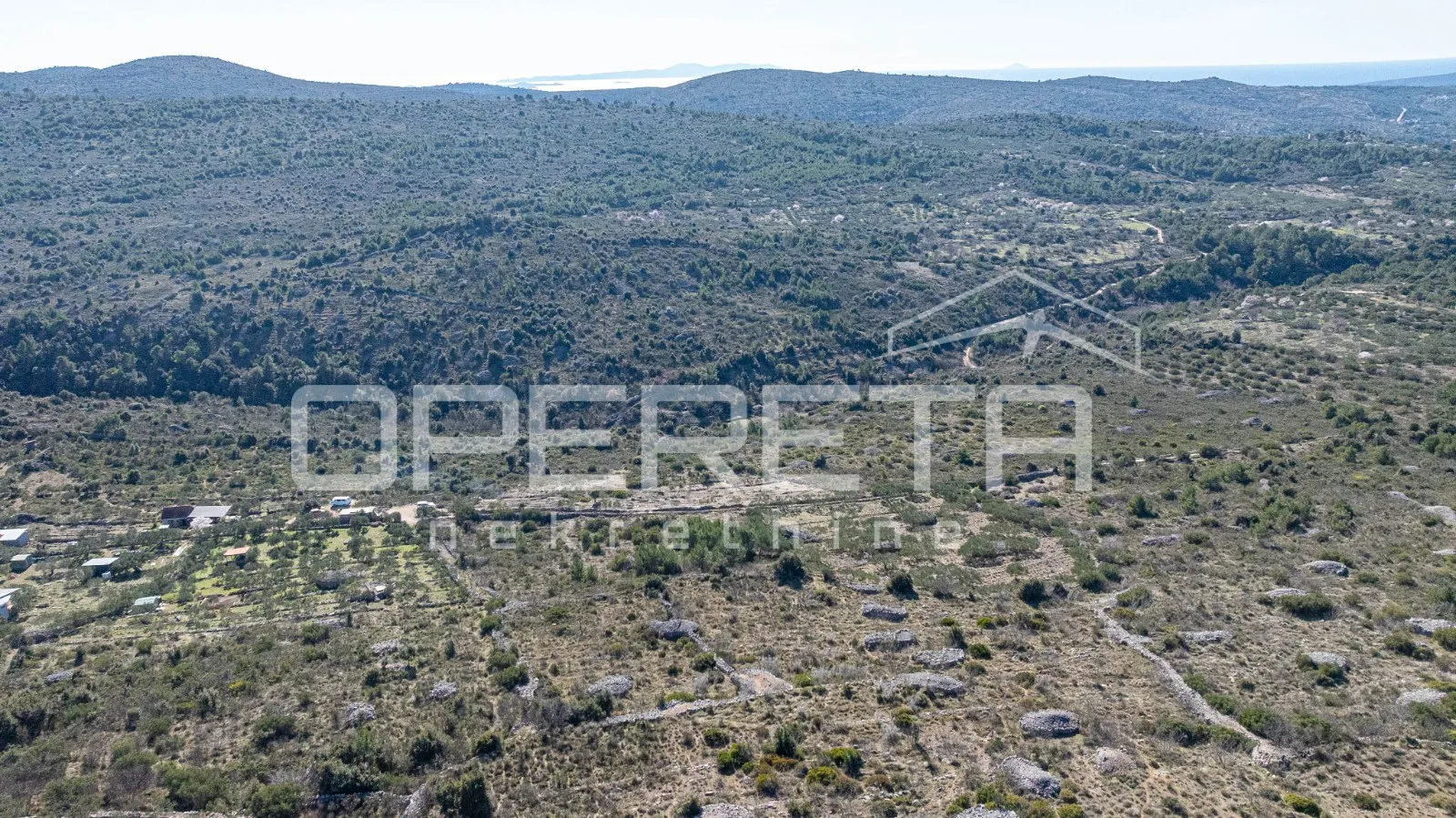 zemljište u unutrašnjosti otoka brača, 4112 m2, donji humac - slika 3