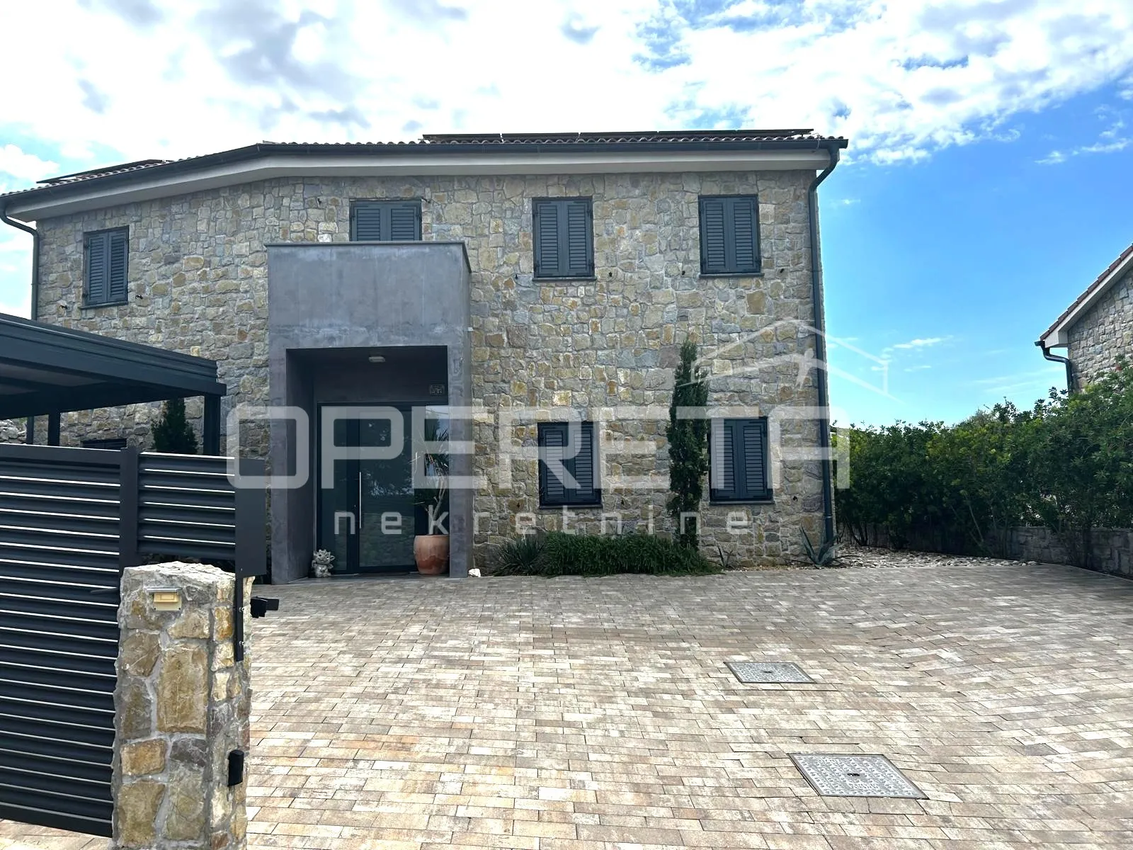 prodaja, kuća, pag, jakišnica , samostojeća, 240m2 - slika 2