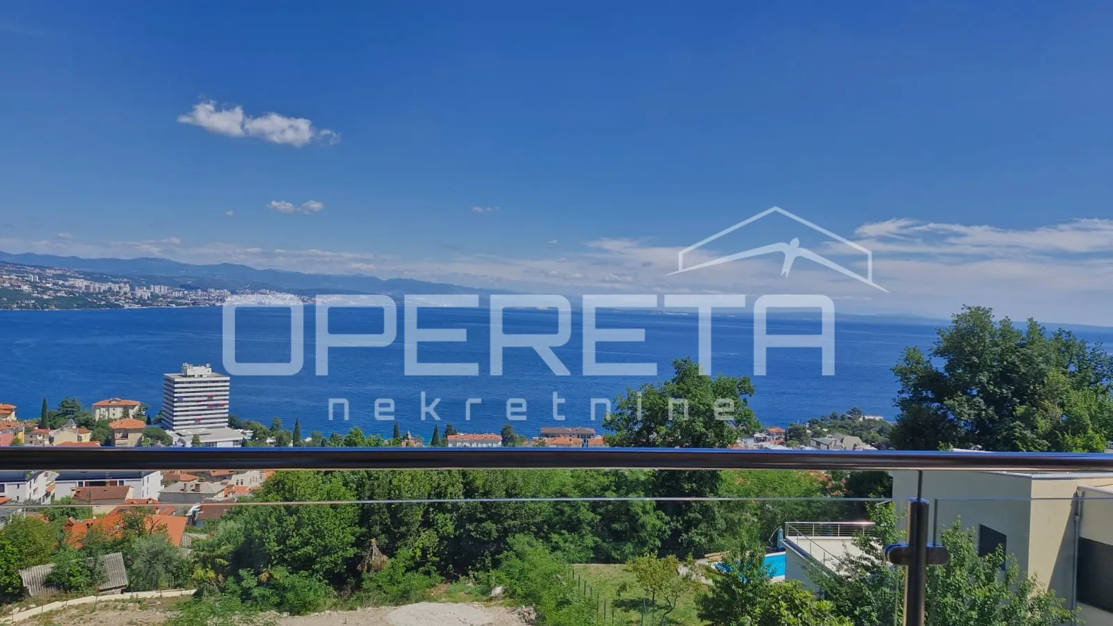 ekskluzivan apartman s panoramskim pogledom na more i opatiju – bazeni, parking - slika 2