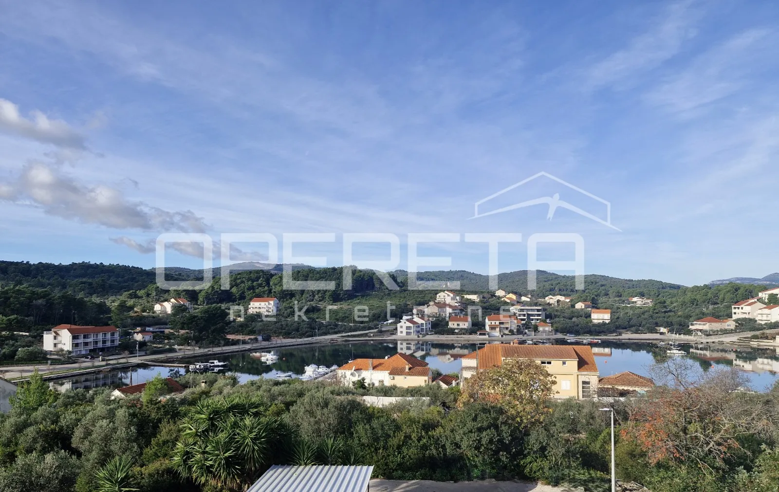 dvoetažni stan s panoramskim pogledom na more – lumbarda, korčula - slika 3