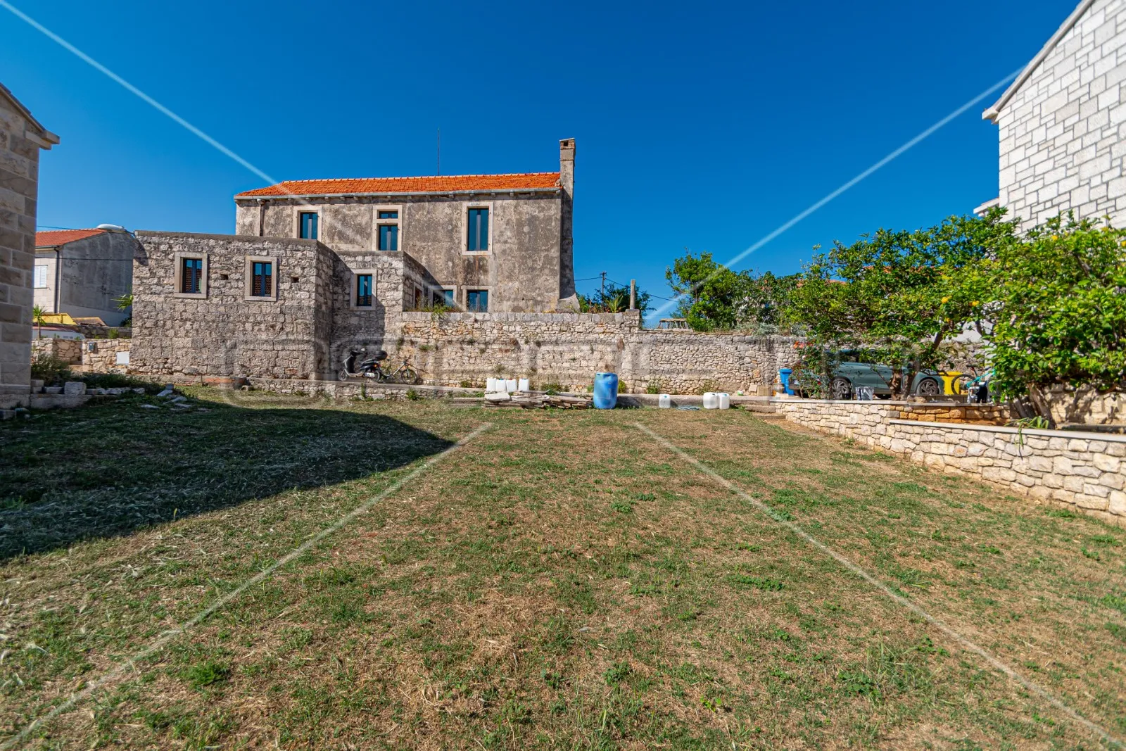 građevinsko i poljoprivredno zemljište na lumbardi, 551 m2 - slika 9