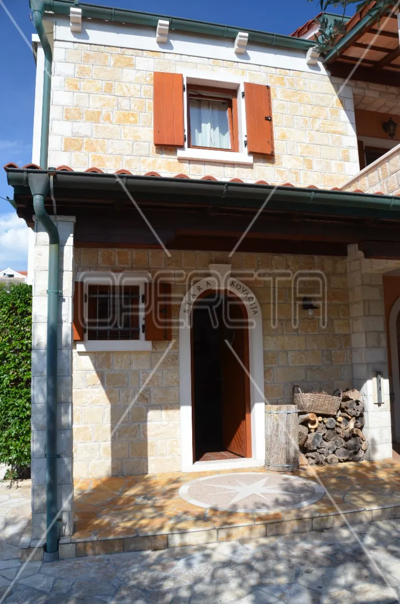 prodaja, kuća, novalja-centar, poljski put , samostojeća, 197m2 - slika 40