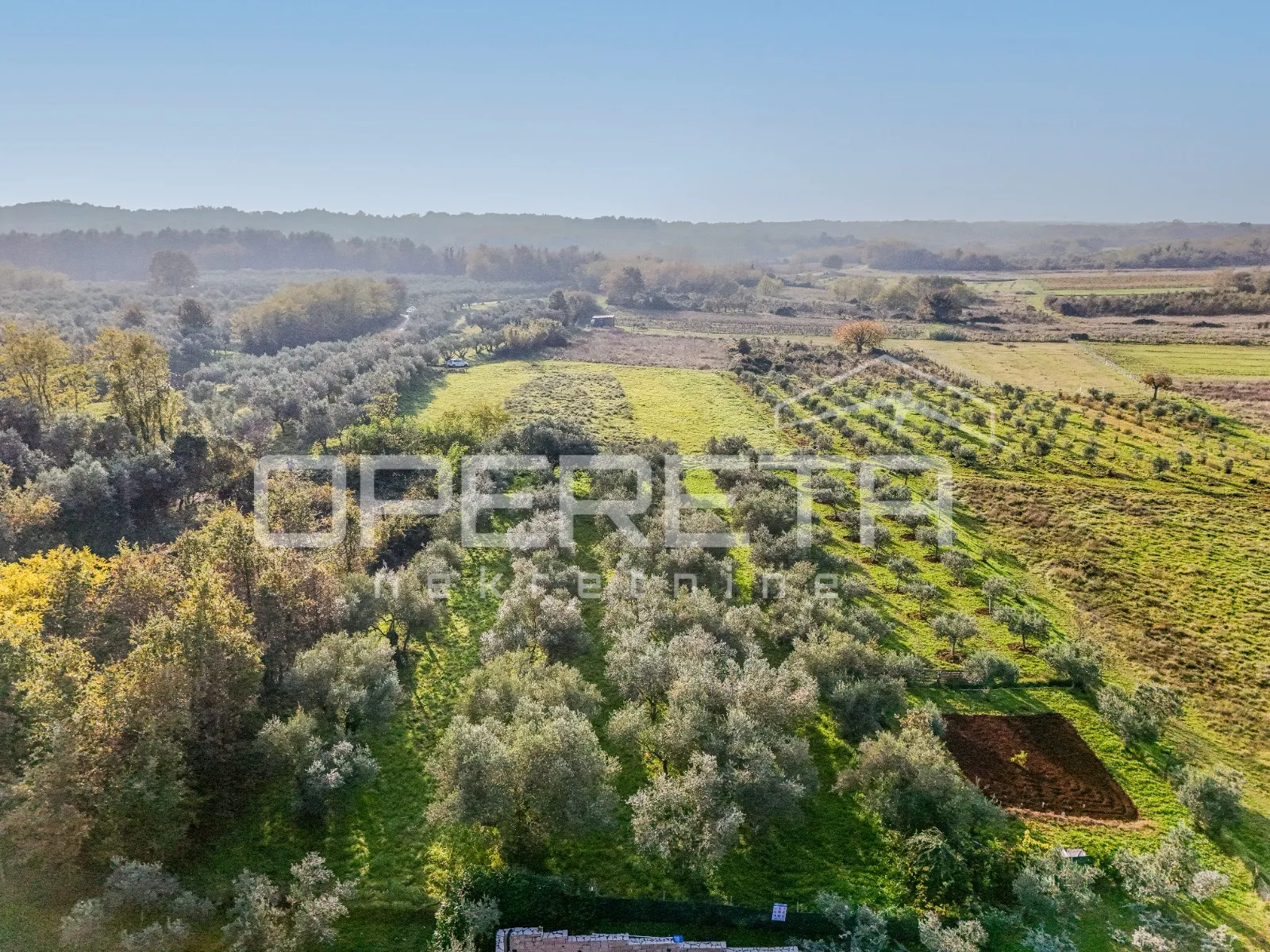 istra, lovrečica- građevinsko zemljište 683 m2 - slika 5