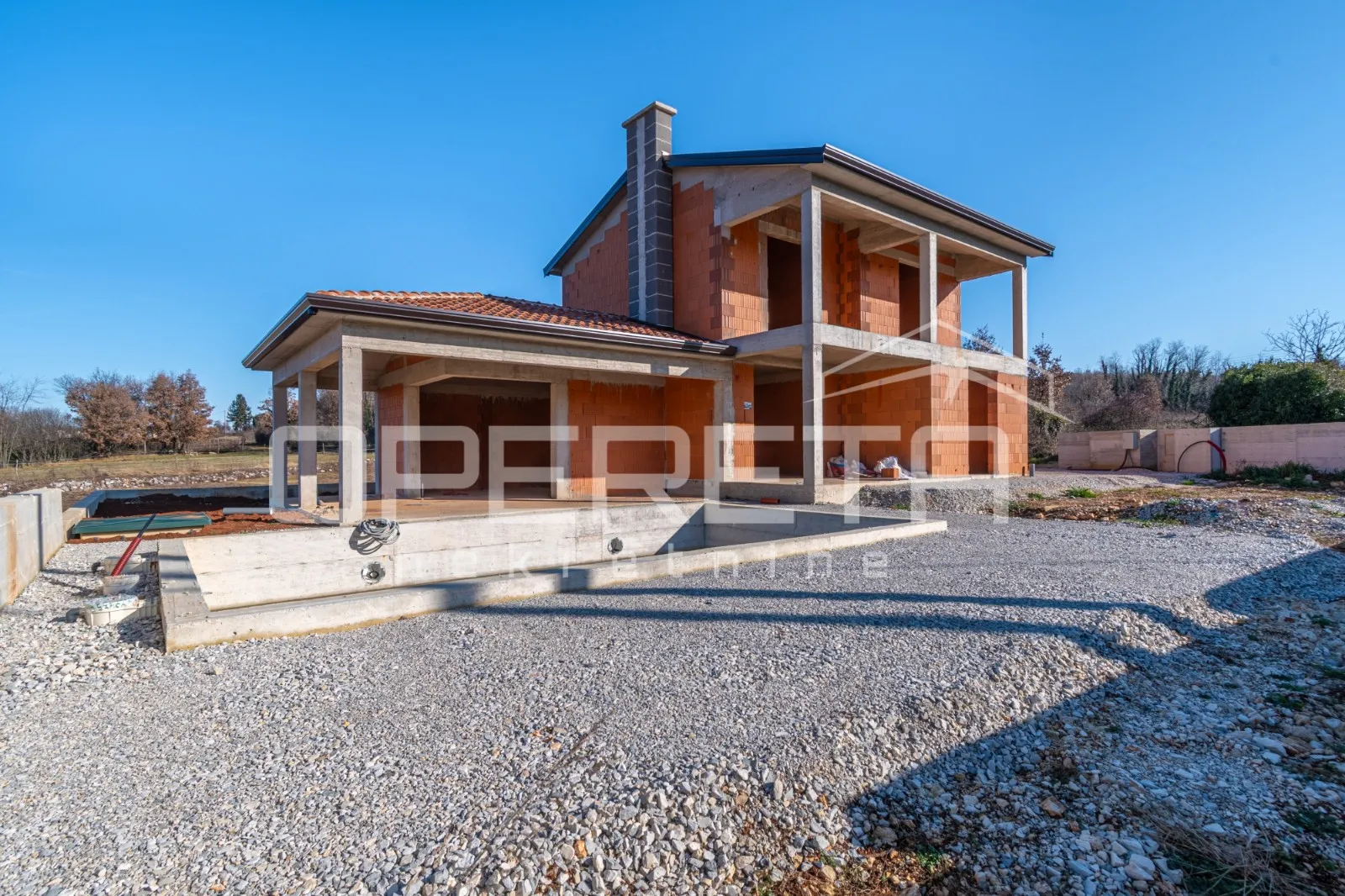 istra, višnjan okolica - samostojeća kuća u roh bau fazi - slika 7