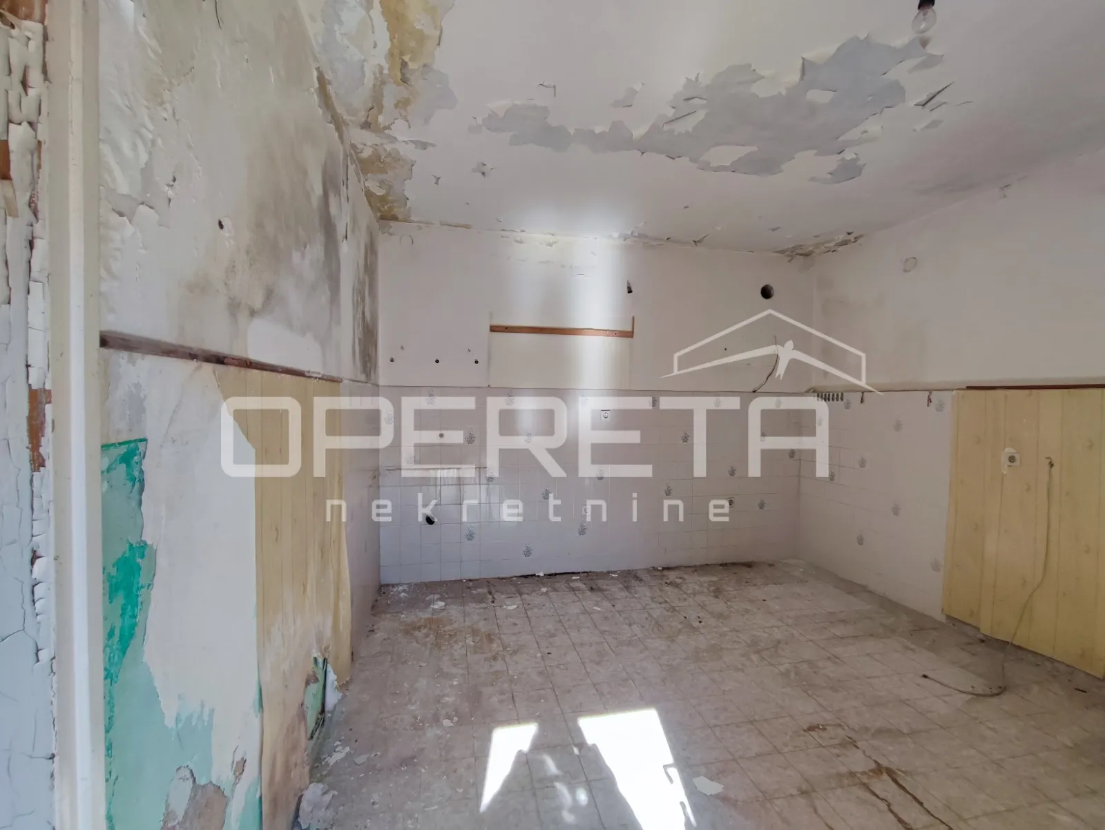 kuća s 2 stana i pomoćnim objektom, 190 m2, arbanasi, zadar - slika 11