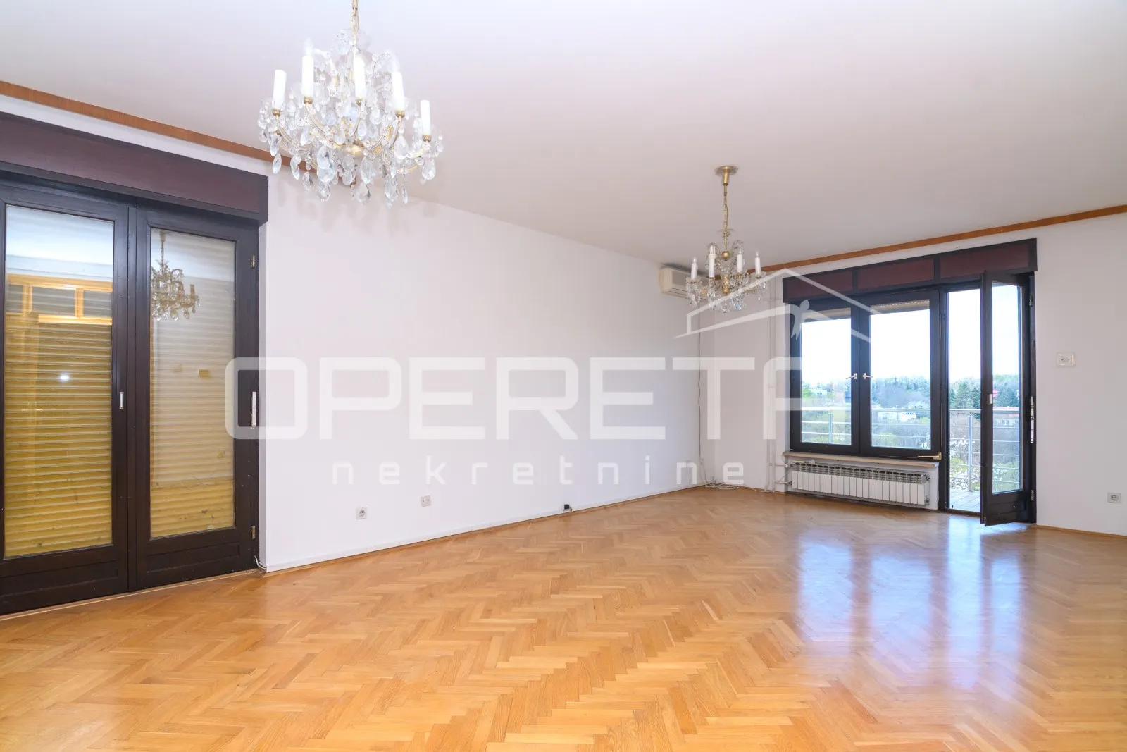 pantovčak - poslovna zgrada ( 529m2) s pomočnim objektom 200m2, najam - slika 12
