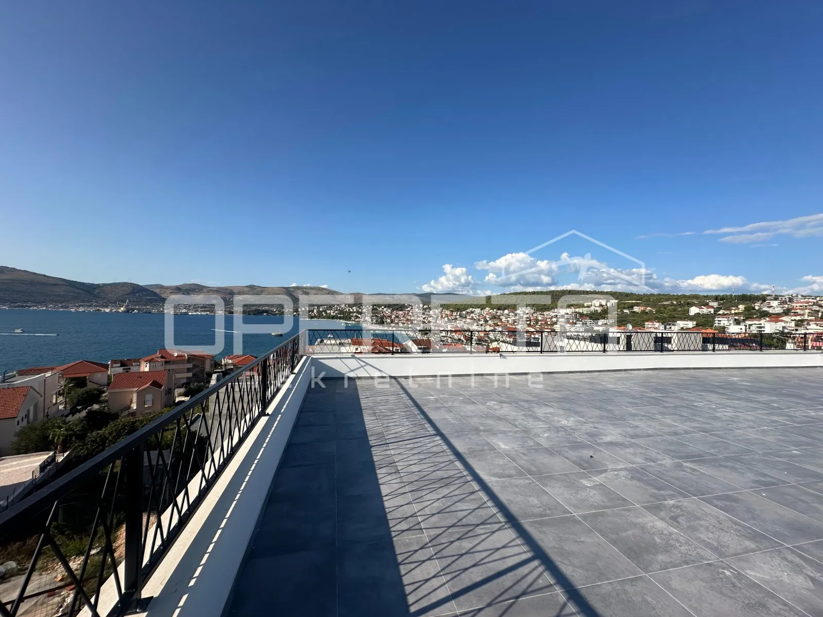 penthouse novogradanja 160 m2, pogled more, terasa, otok čiovo - slika 10