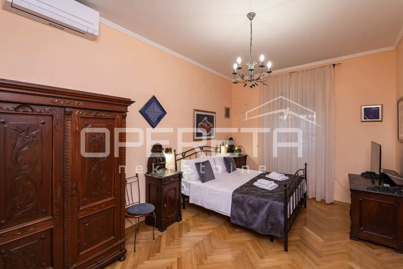 kuća s 9 turističkih apartmana i restoranom u staroj jezgri dubrovnika - slika 18