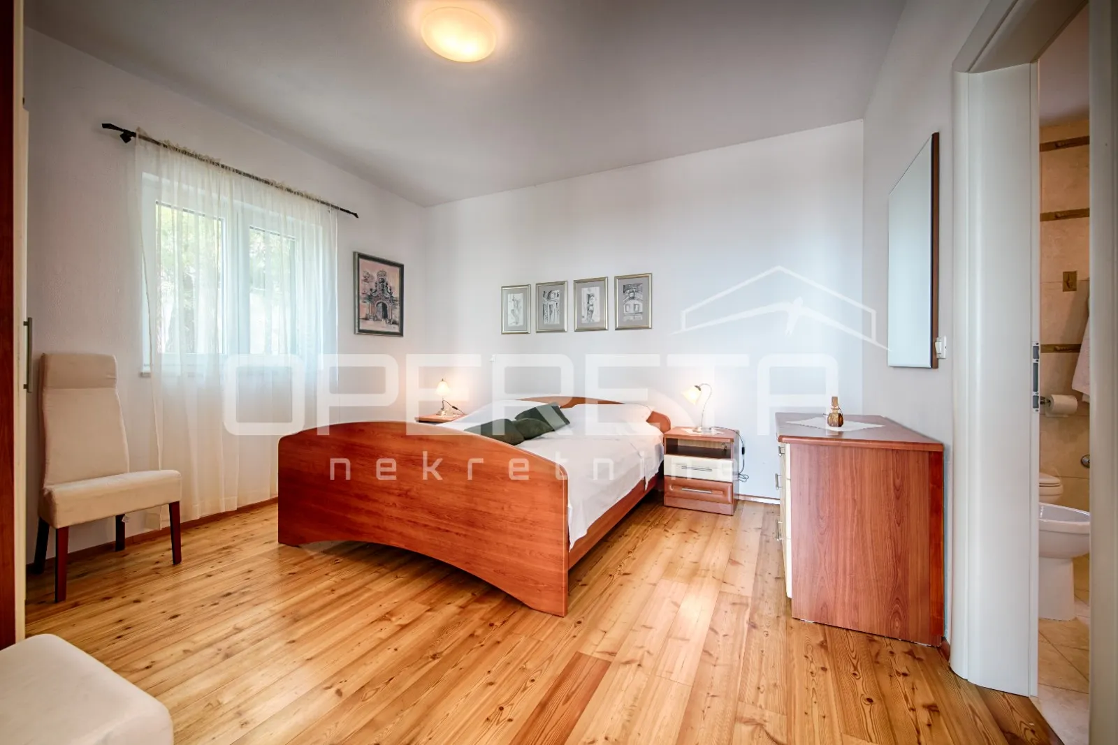 prodaja, jedinstvena 4bdr 4bthr villa na plaži, s 1.000m2 zemljišta - slika 19