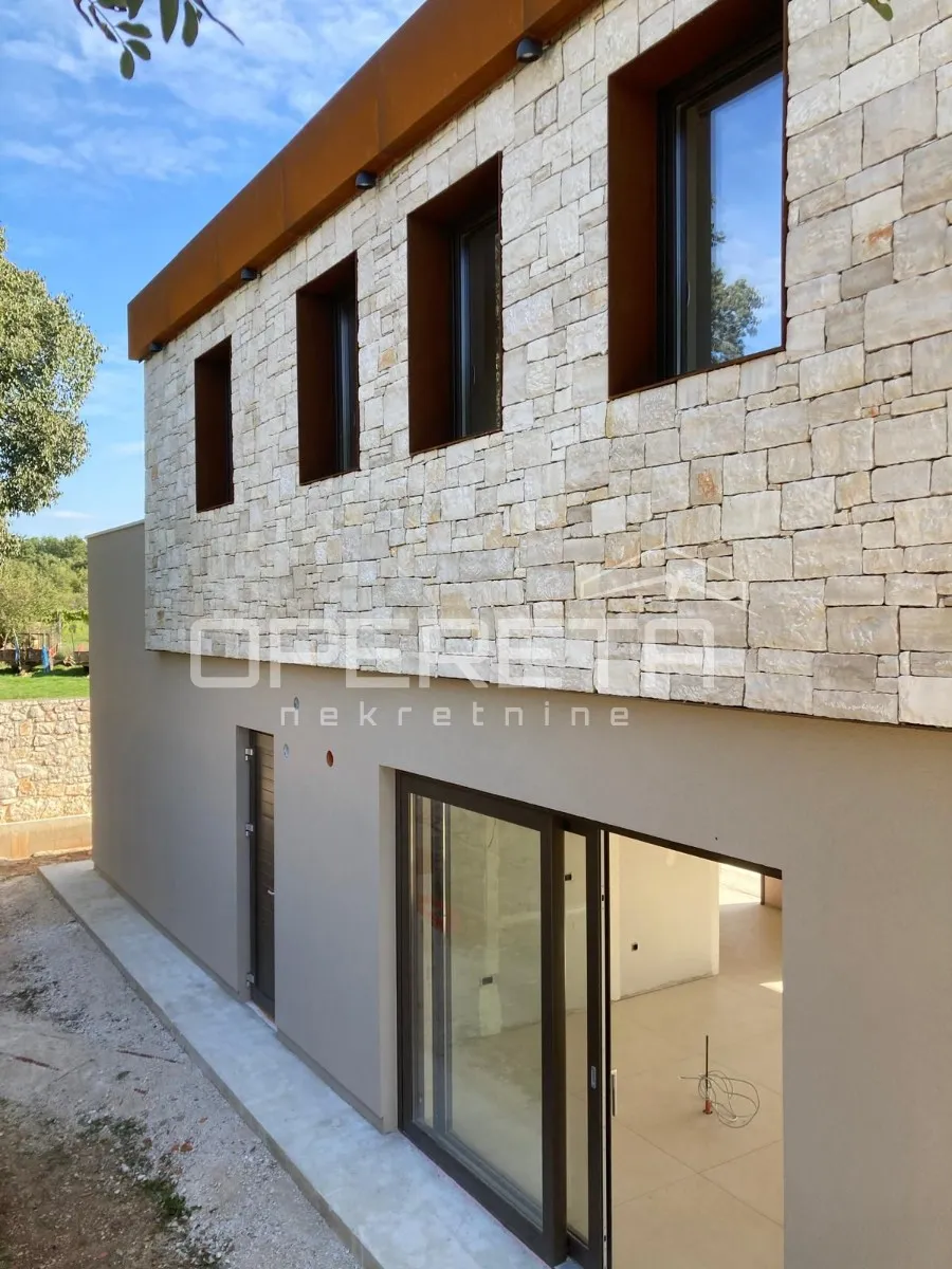 istra, bale, okolica, impozantna vila sa bazenom - slika 5