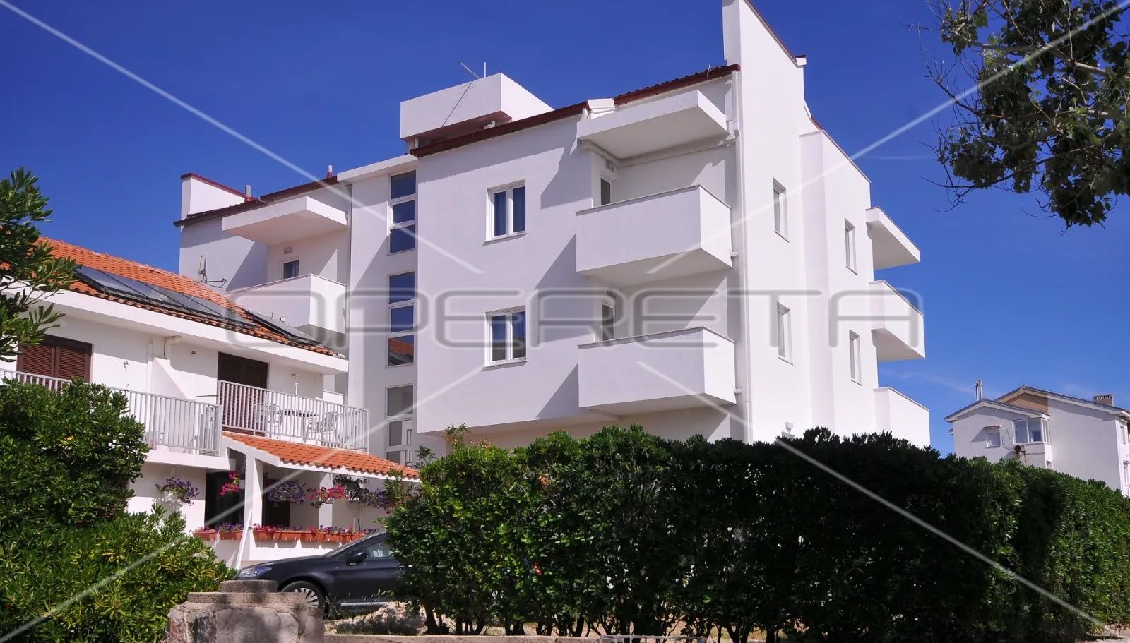 prodaja, hotel, pag, vukovarska, 1200m2 - slika 3