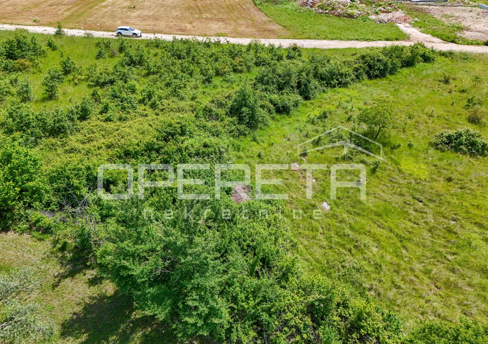 istra višnjan – atraktivno građevinsko zemljište s pogledom na more na mirnoj lo - slika 3