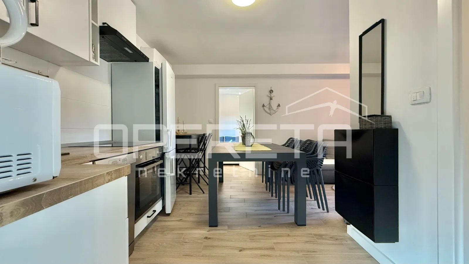 vir – samostojeća kuća s četiri moderno uređena apartmana, 170 m² - slika 27