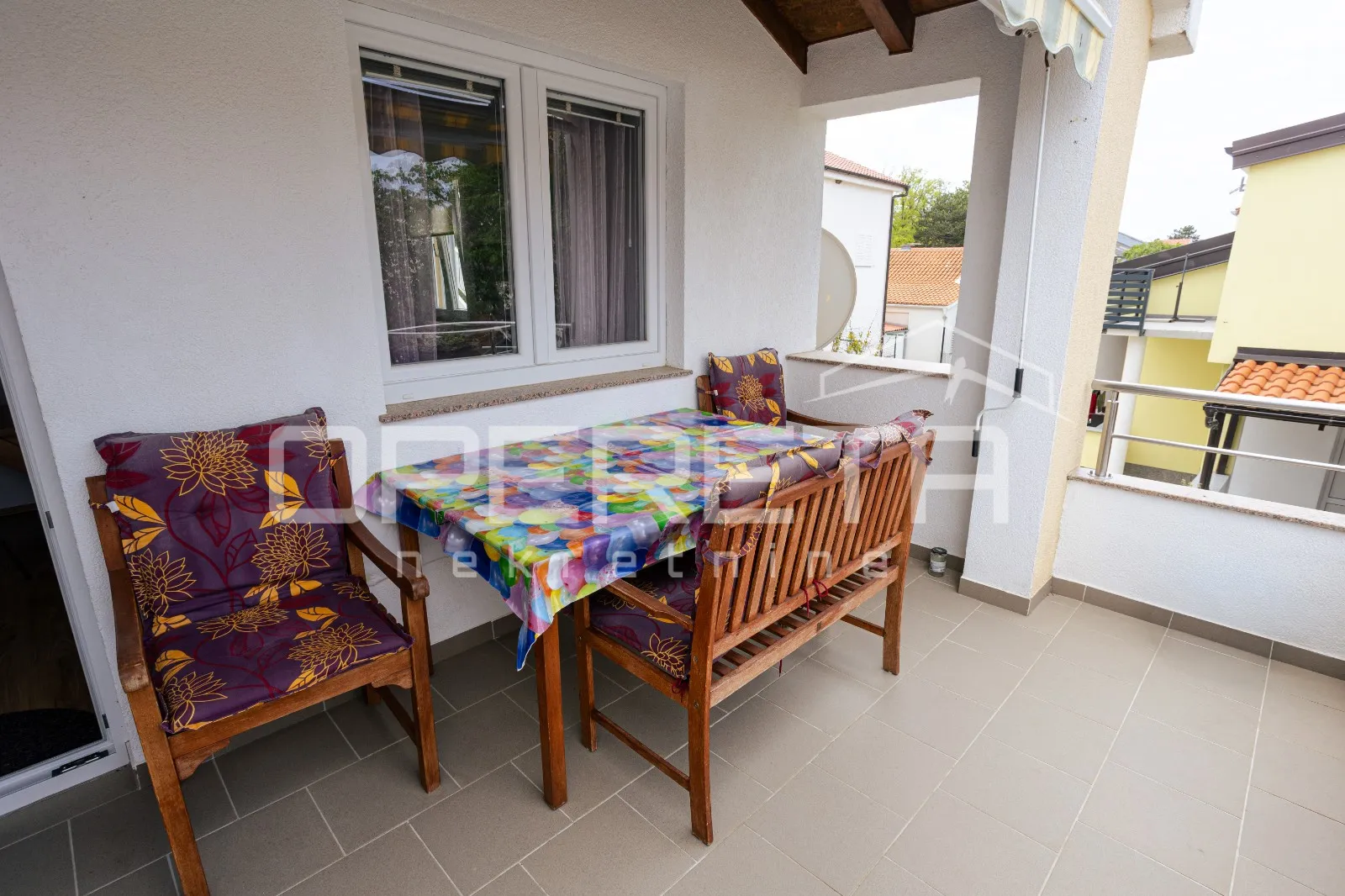 apartmanska kuća uz more – bez troška vode i struje! - slika 38