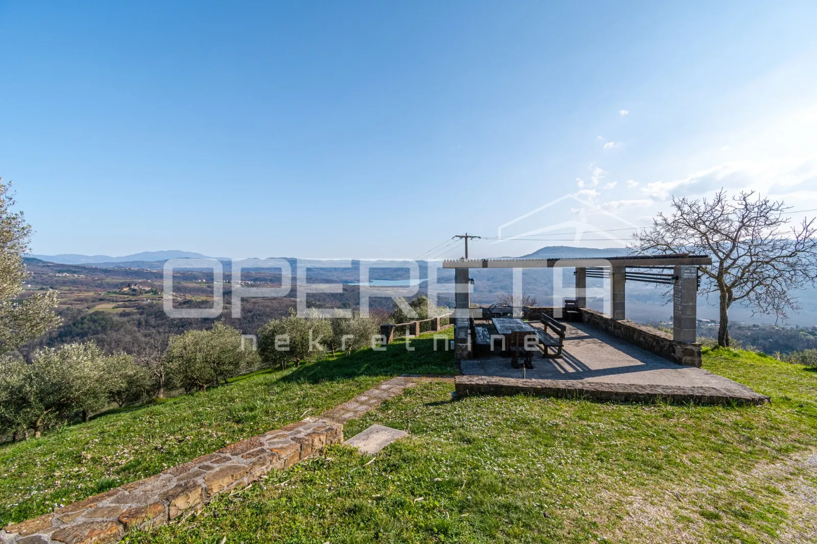 veliko imanje od 170 000 m2 s predivnim pogledom - slika 7