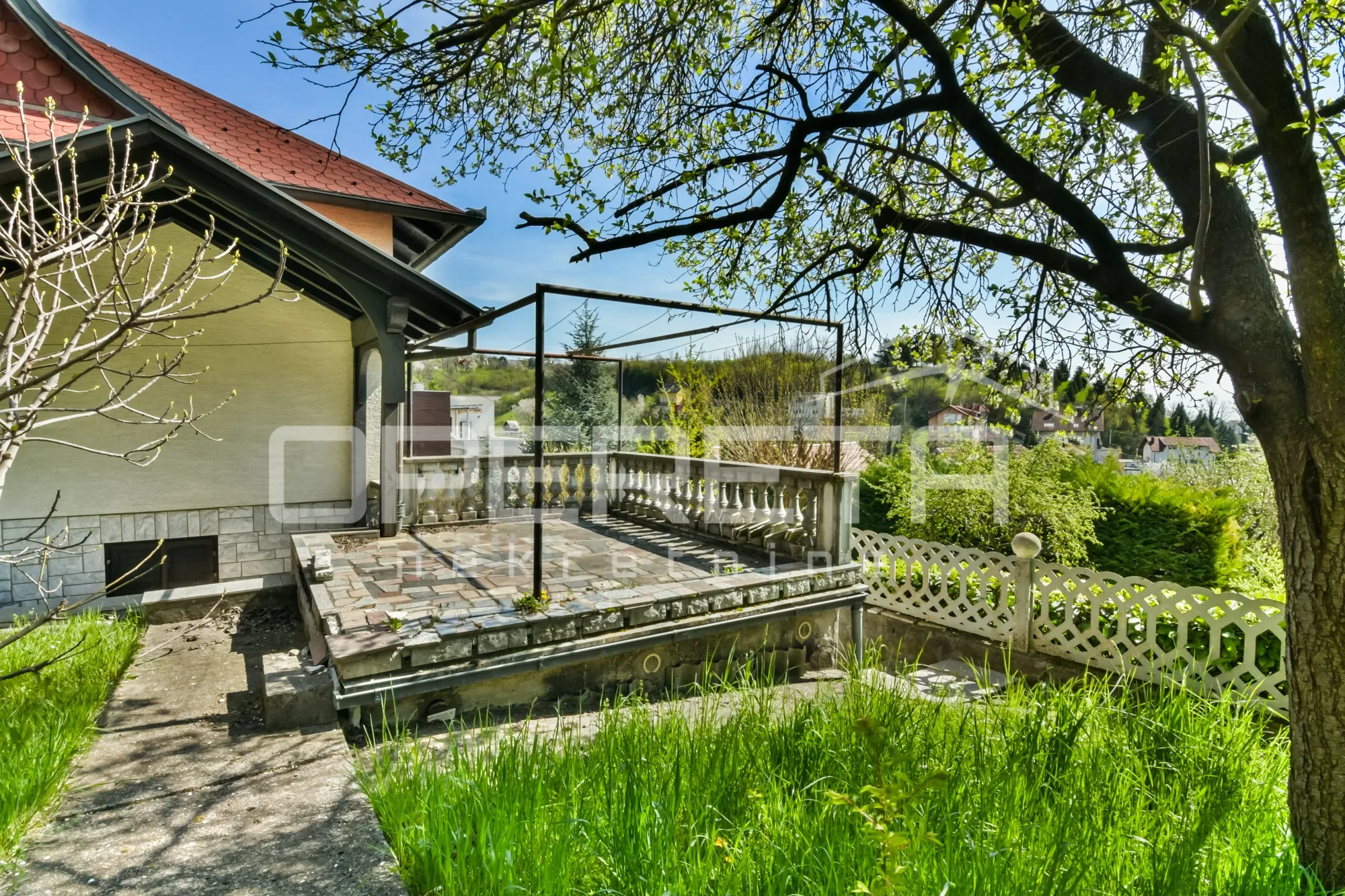 prodajemo prostranu obiteljsku kuću na parceli od 2.265m2 u gajnicama, zagreb, i - slika 16