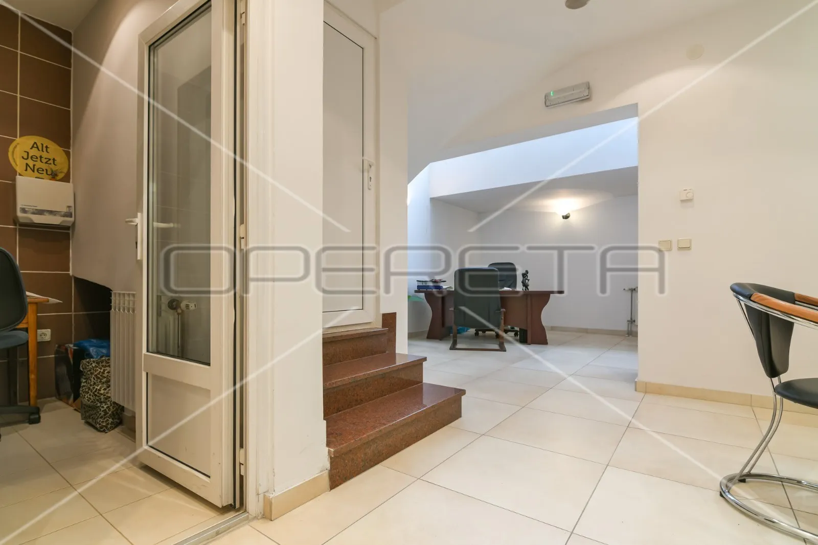 prodaja, ured, centar, hercegovačka ulica , 115m2 - slika 7