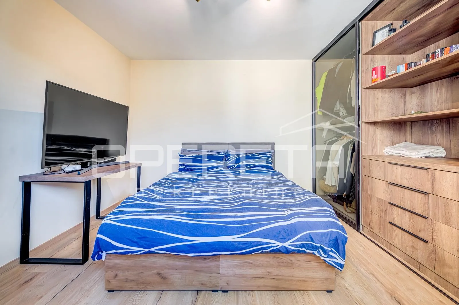 split centar (dobri) – 2 apartmana u jednom stanu / vrhunska investicija u srcu - slika 8
