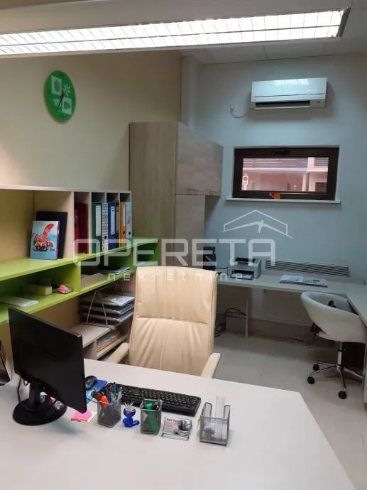 POSLOVNI PROSTOR PRODAJA, KARLOVAC, ŠULEKOVA 38m2 - Luščić