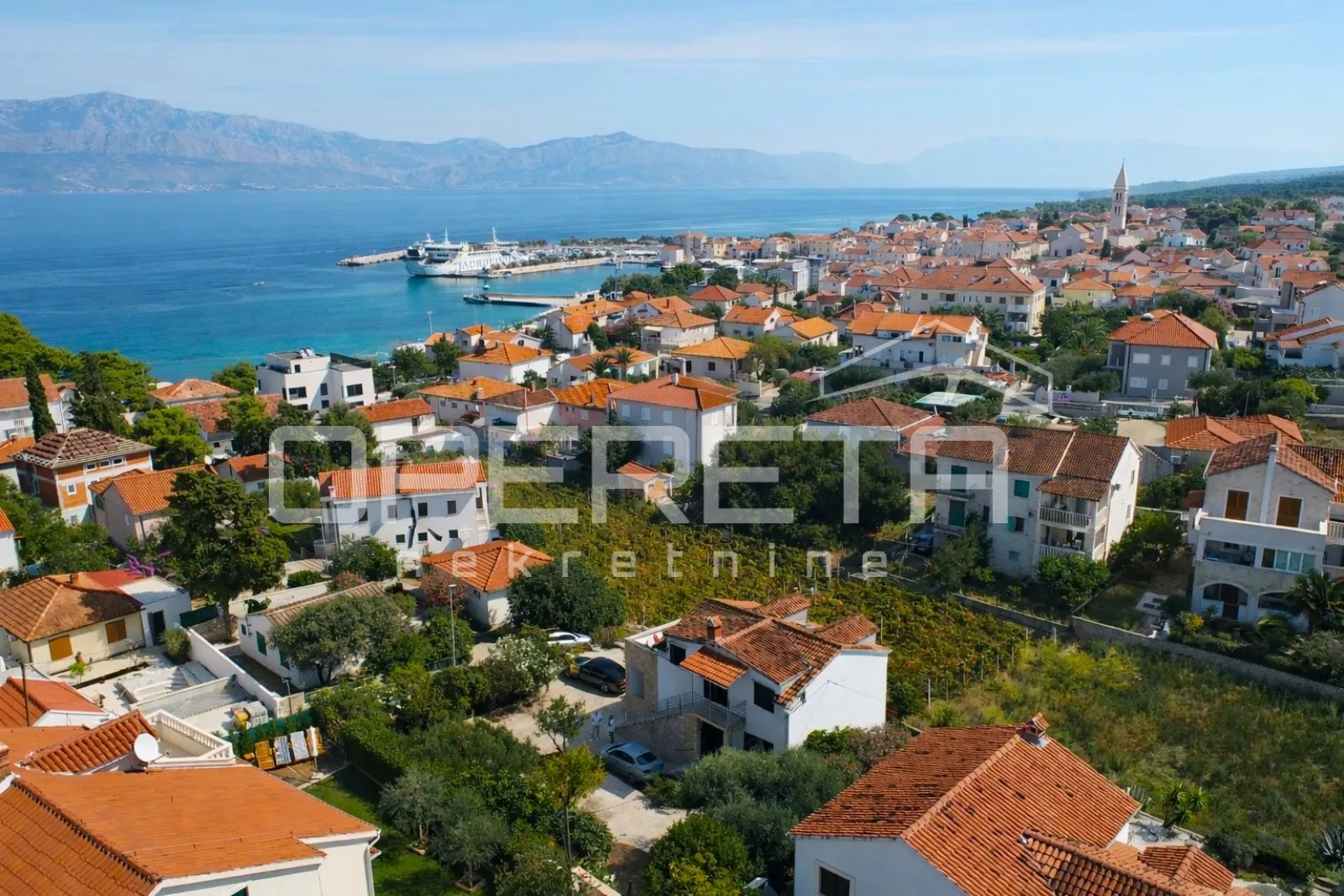 supetar, kuća 200 m2, 150 m od plaže, parcela 610 m2 - slika 23