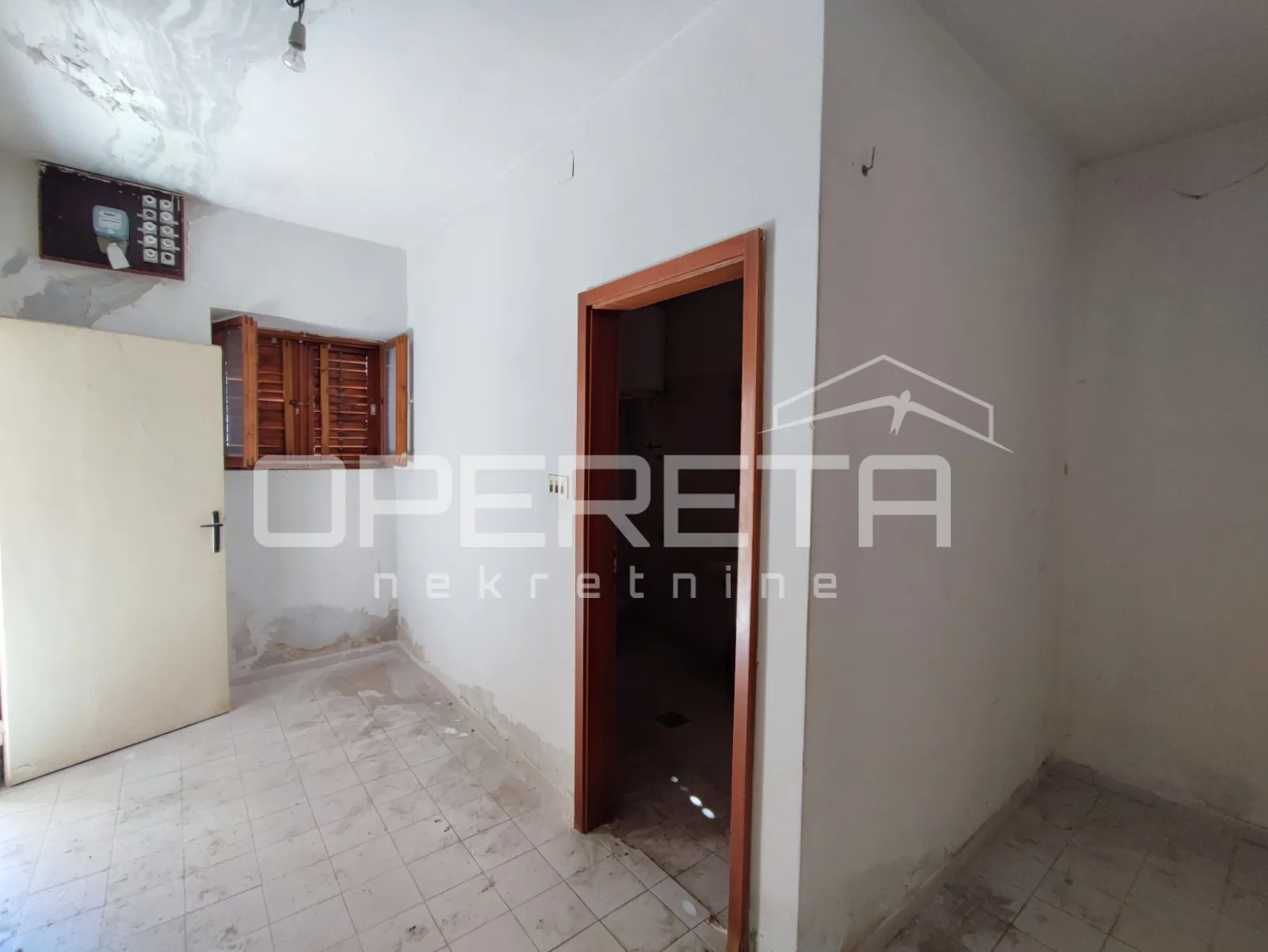 kuća s 2 stana i pomoćnim objektom, 190 m2, arbanasi, zadar - slika 14