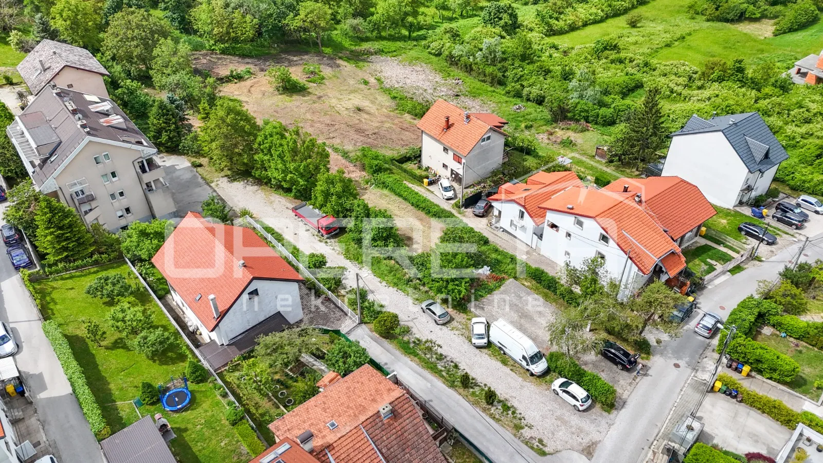 građevinsko zemljište s idejnim projektom za četiri zgrade s po dva stana, črnom - slika 10