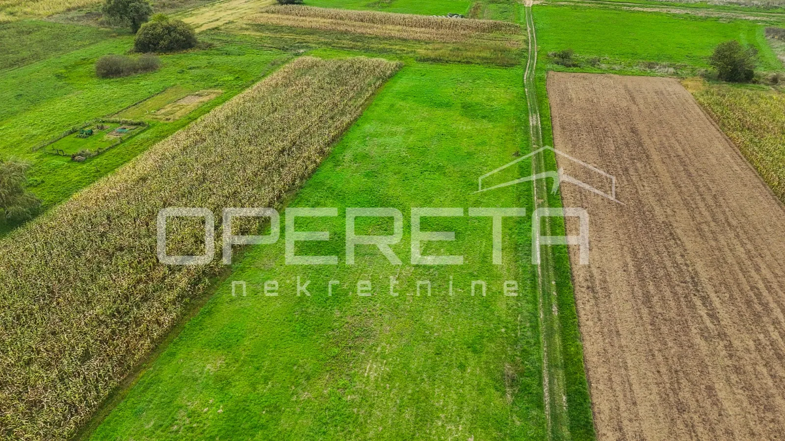 građevinsko zemljište s pristupom s dvije strane, jakovlje - slika 12