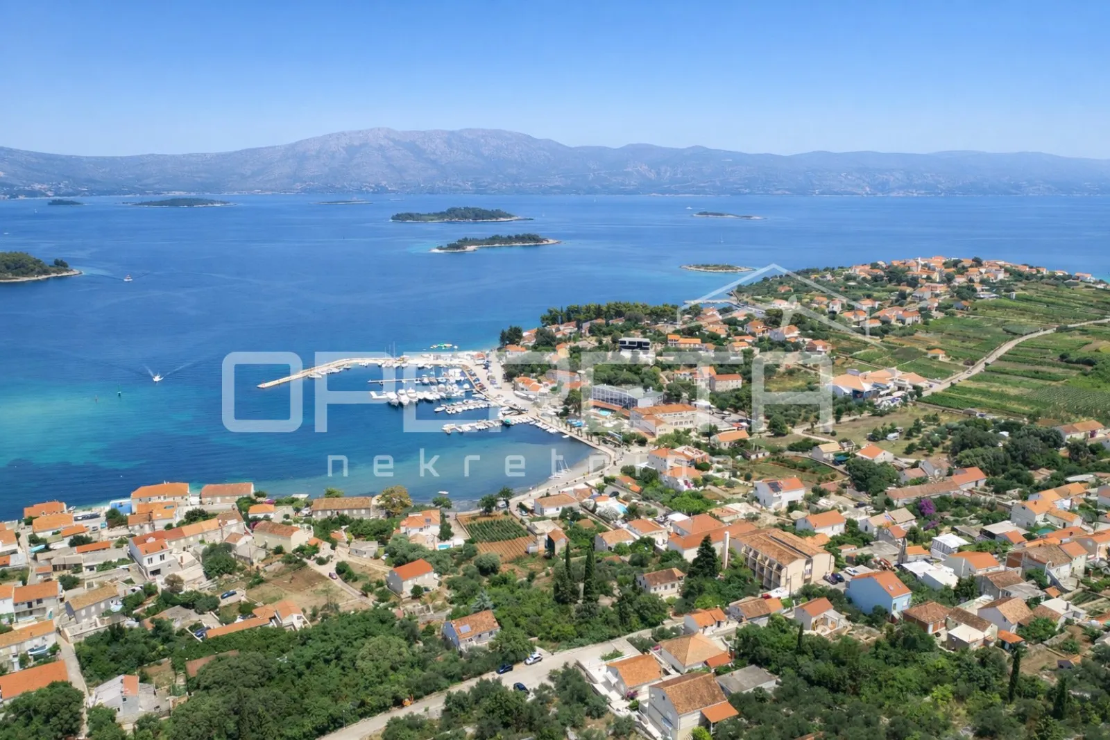građevinsko zemljište s pogledom na more - lumbarda, 596 m2 - slika 3