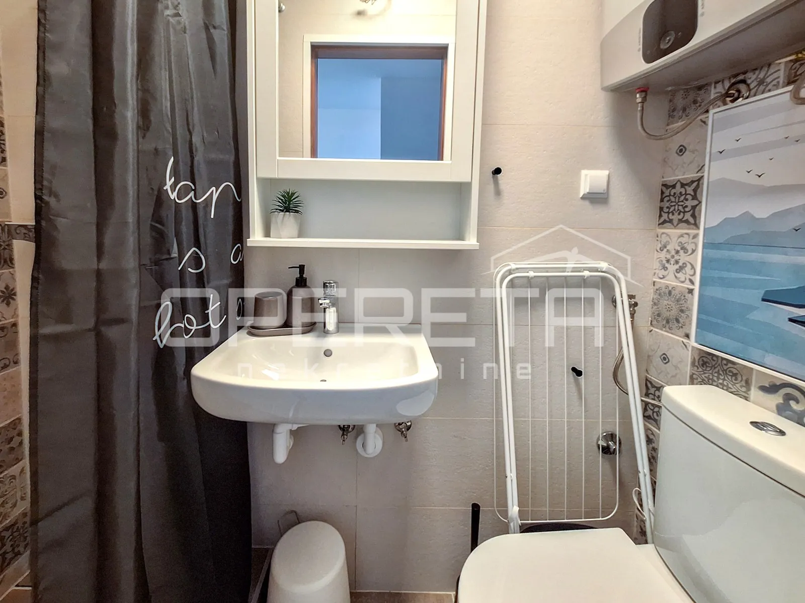 kuća s 3 apartmana- tribunj centar - slika 11