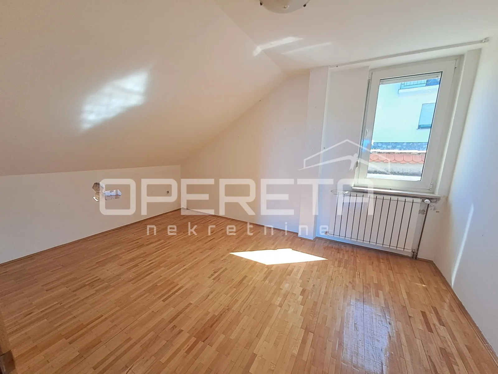 prodaja, kuća, podsused, gornji put, samostojeća, 227m2 - slika 11