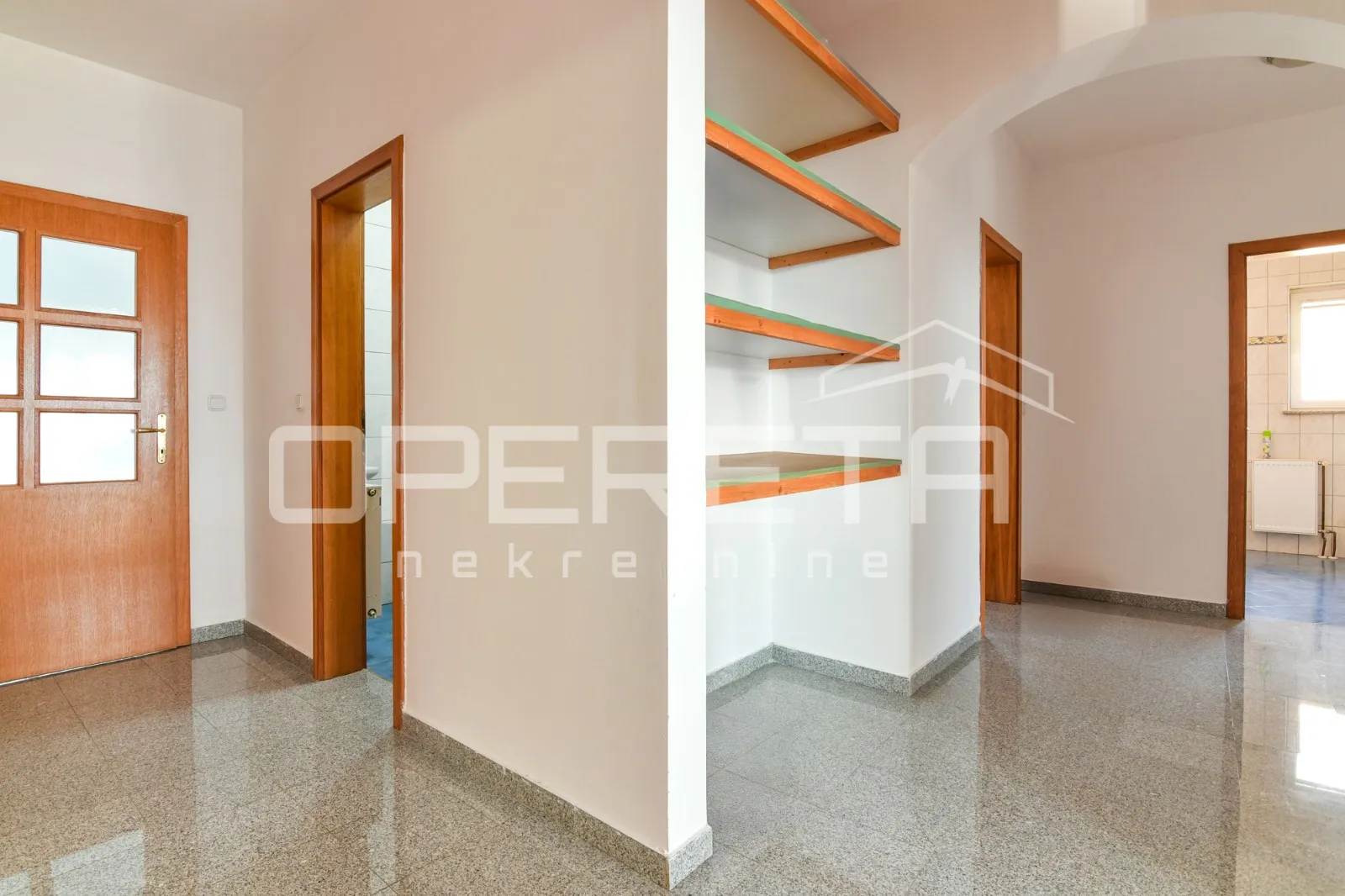 prodaja, kuća, gajnice, zelena magistrala, samostojeća, 340m2 - slika 8