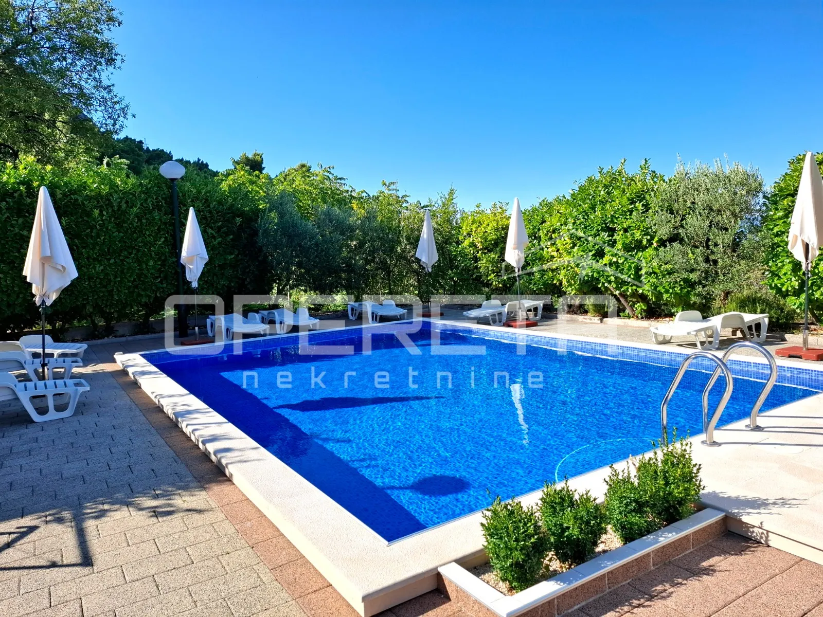 makarska rivijera - hotel / vrhunska investicijska prilika! - slika 2
