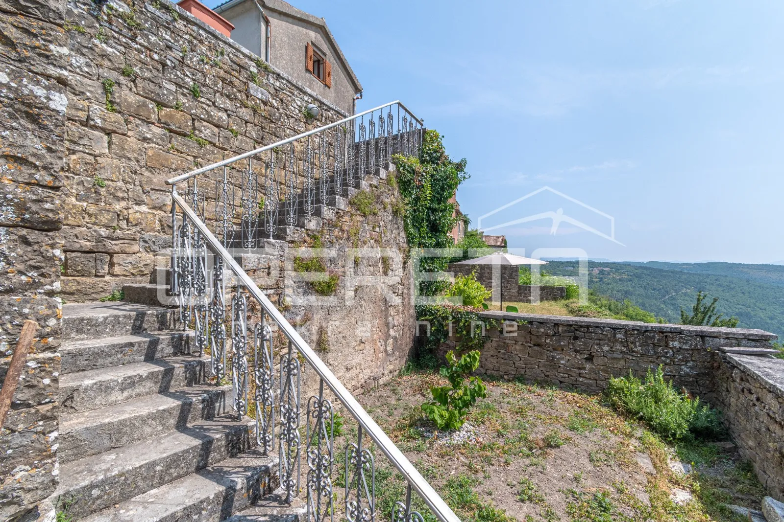 istra, buje okolica - kamena autohtona kuća - slika 36