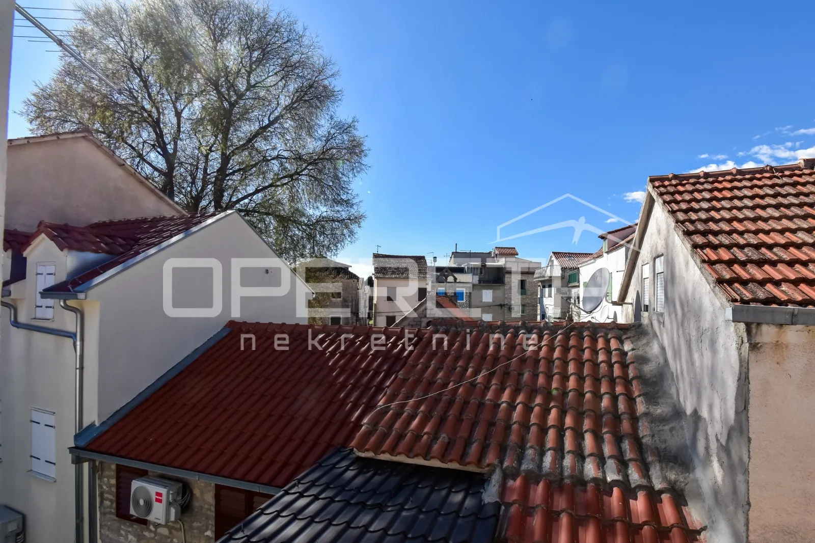 kuća u nizu u staroj jezgri, kaštel lukšić, 90 m2 - slika 14