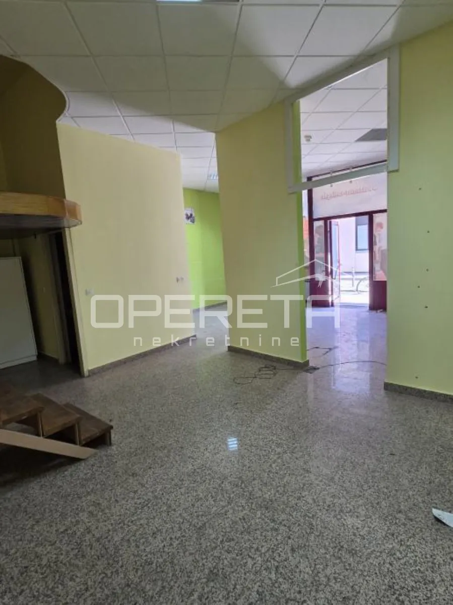 poslovni prostor u centru grada - slika 3