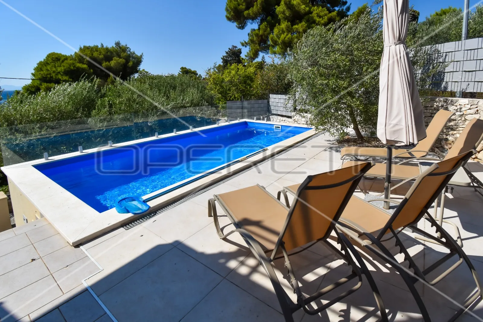 kuća na atraktivnoj lokaciji s pogledmo na more, splitska, otok brač - slika 22