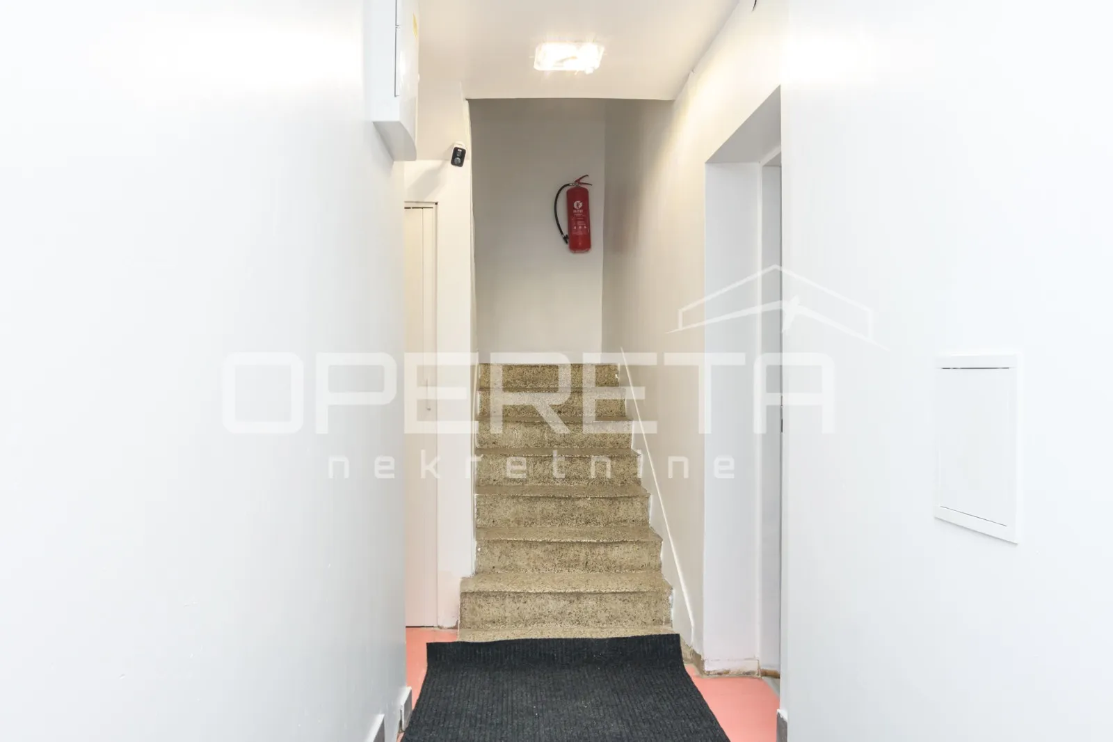 najam, kuća, mlinovi, lovčenska , samostojeća, 400m2 - slika 8